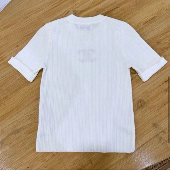 Chanel White Short Sleeved CC Logo
See Thru Ribbed Sweater 36 S XS - Picture 4 of 8